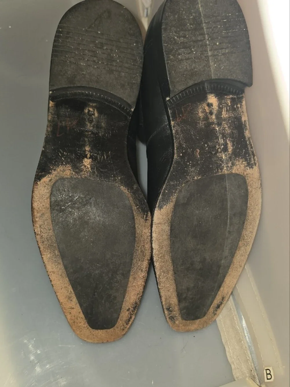 Hugo Boss Men's Black Leather Chelsea Boots